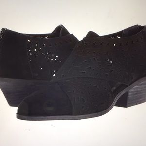 Carlos Santana booties